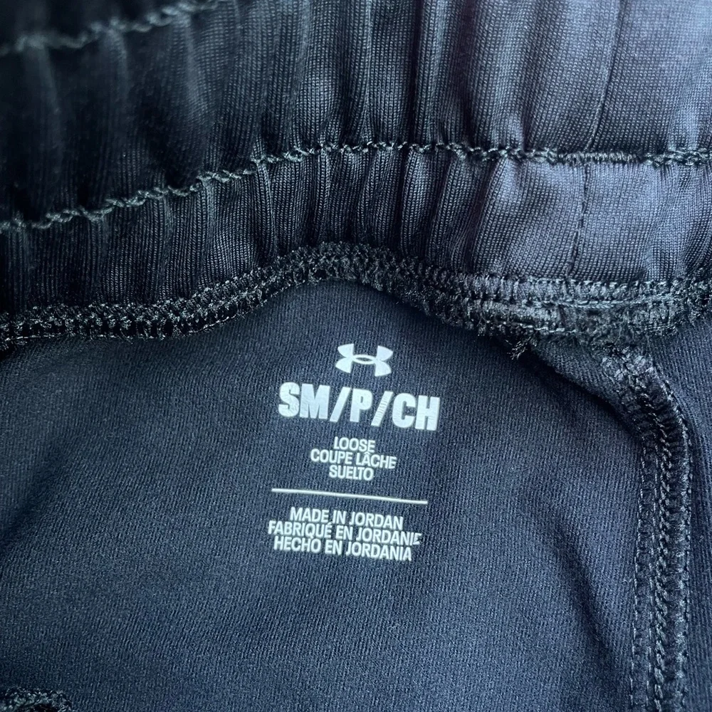 Black Under Armour pants (S) - Picture 7 of 8